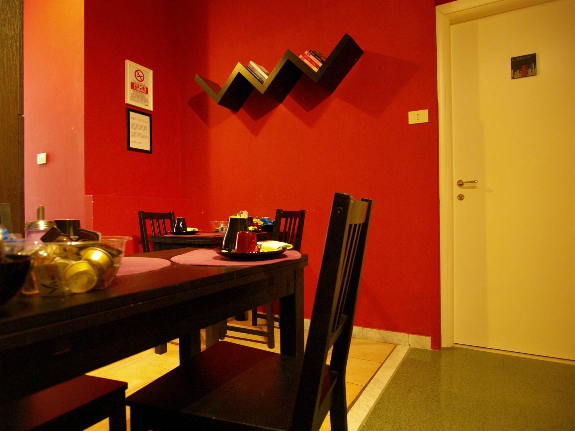 Happy Stay Guesthouse โรม ภายนอก รูปภาพ