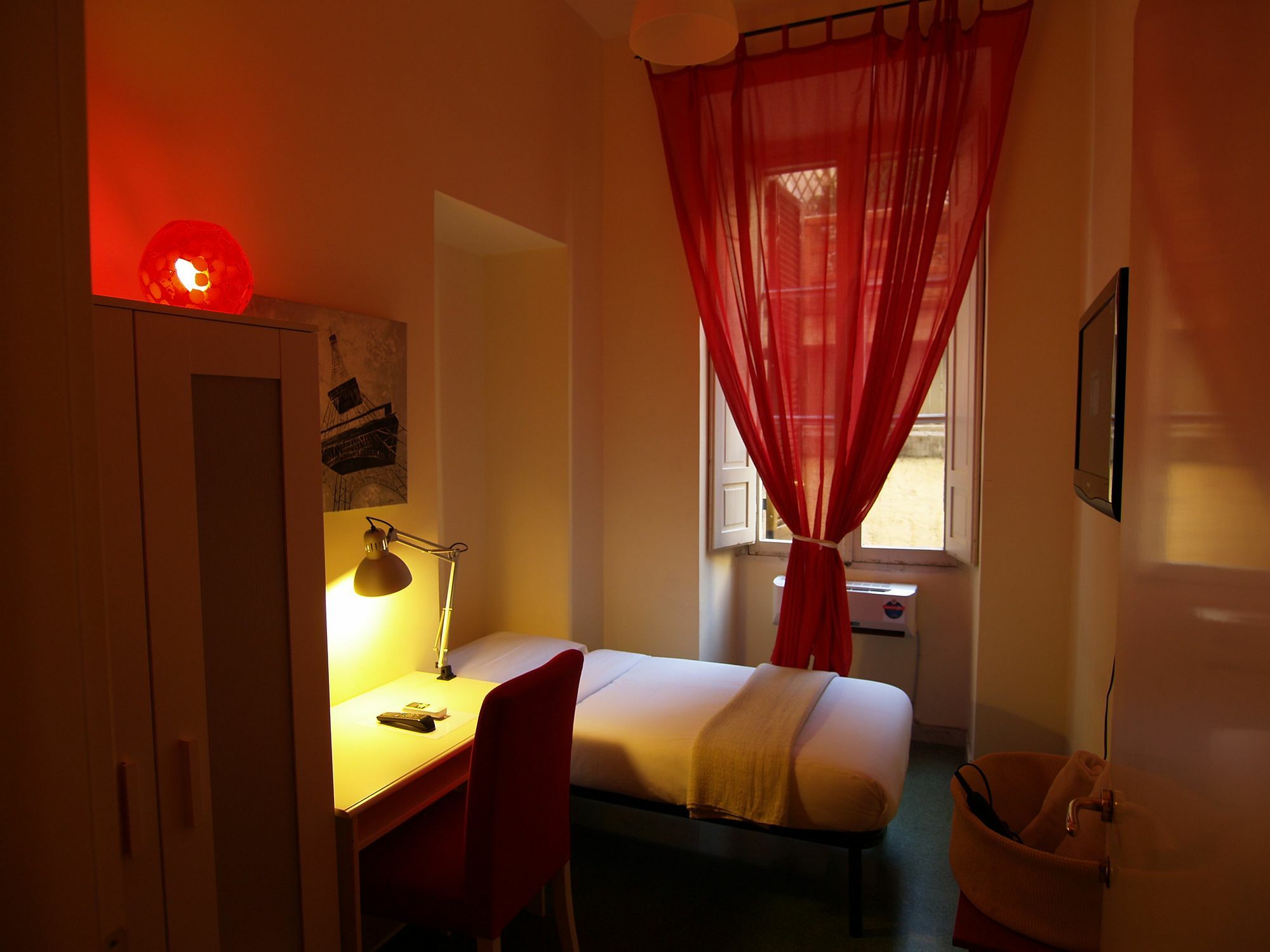 Happy Stay Guesthouse โรม ภายนอก รูปภาพ